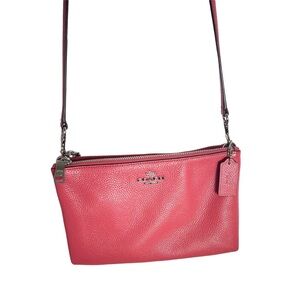 Coach Lyla Double Zip Pebble Leather Clutch Bag Strawbery Carnation Pink F38273
